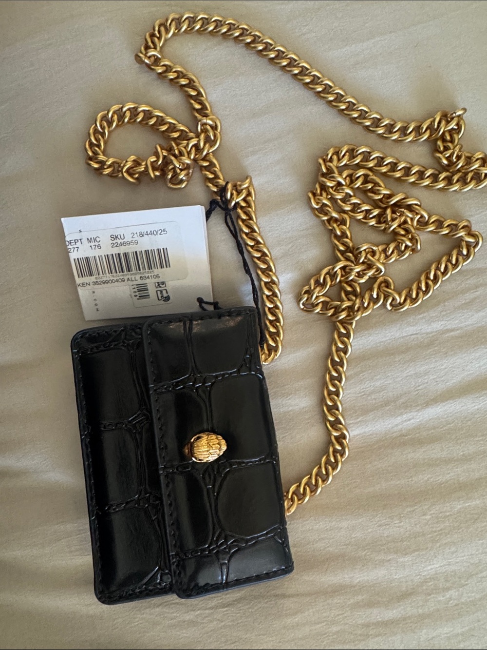 Women Accessories Subcategory Identification